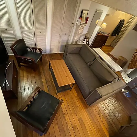 Superbe Mini-duplex Apartment *